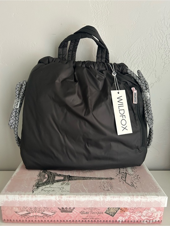 Wildfox Handbags - Wildfox Black Quilted Tote with Patterned Side Straps